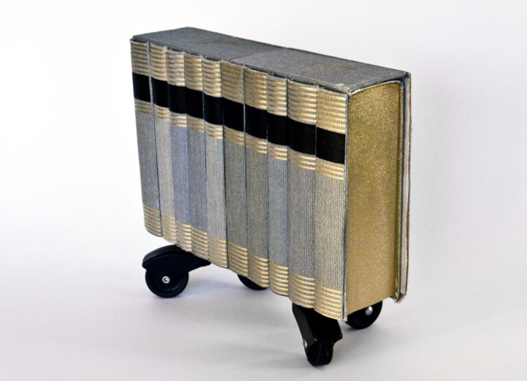 4 april-2 juni, 2023-Fotoutställning med Konst(iga)böcker på Hälsocentralen Delsbo